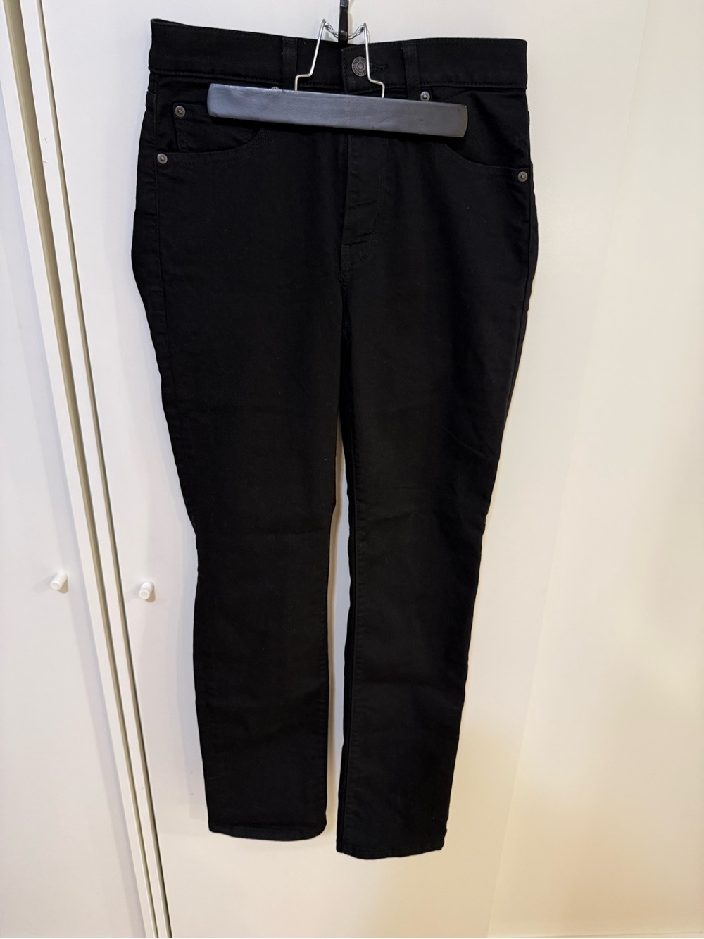 Levi’s 724 High Rise Straight Jeans